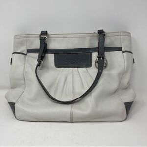 Coach Pleated Gallery Tote White Gray Leather C1093-F14673
Purse